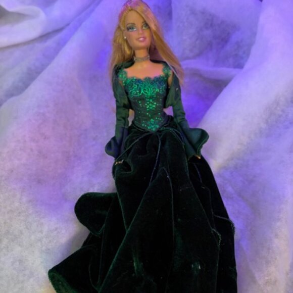 Special Edition Barbie Doll - Picture 4 of 7